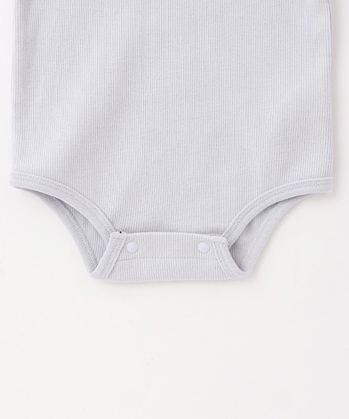 petit main（プティマイン）の「スタイ付きロンパース（ロンパース・キッズ・ライトブルー/アイボリー/ブラック・80ｃｍ/70cm）」の10枚目の写真