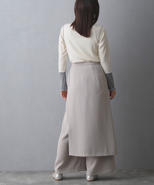 NICOLE white（ニコルホワイト）の「袖配色ランダムリブプルオーバー（Tシャツ/カットソー・レディース・サックスブルー/イエロー/ネイビー/オフホワイト/ブラック/グレー/モカ/ボルドー・FREE）」の11枚目の写真