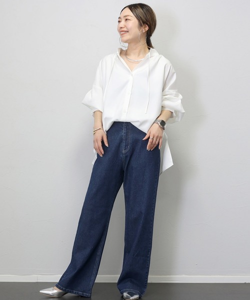 Aletta vita(アレッタビータ)の「袖コンシャス杢無地ブラウス(シャツ/ブラウス・レディース・オフホワイト/ブラック/チャコール・FREE)」の15枚目の写真
