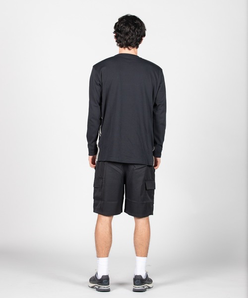 UNDER ARMOUR(アンダーアーマー)の「UAアーバン ユニフォーム ヘビーウエイト ロングスリーブ Tシャツ(ライフスタイル/メンズ)(Tシャツ/カットソー・メンズ・ブラック・M/XL/S/L/2XL/3XL)」の11枚目の写真