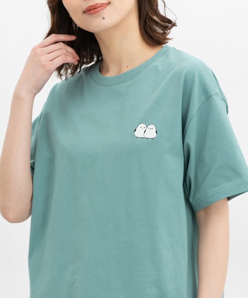 Honeys(ハニーズ)の「【UVカット】半袖モチーフ刺繍Tシャツ(Tシャツ/カットソー・レディース・スモークピンク/オフホワイト/ダークグリーン系/スミクロ/ベージュ・L/M/S)」の4枚目の写真