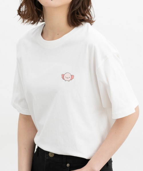 Honeys(ハニーズ)の「【UVカット】半袖モチーフ刺繍Tシャツ(Tシャツ/カットソー・レディース・スモークピンク/オフホワイト/ダークグリーン系/スミクロ/ベージュ・L/M/S)」の2枚目の写真