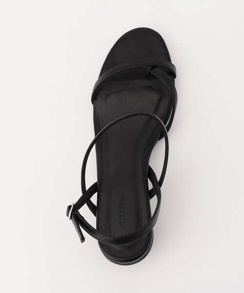 COMME CA ISM（コムサイズム）の「クロスライン　サンダル（サンダル・レディース・ブラック/シルバー・23.5cm/24.5cm）」の11枚目の写真