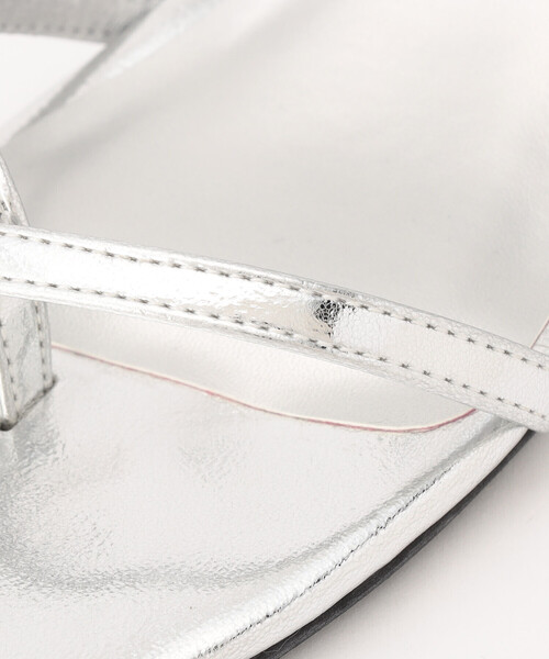 COMME CA ISM（コムサイズム）の「クロスライン　サンダル（サンダル・レディース・ブラック/シルバー・23.5cm/24.5cm）」の6枚目の写真