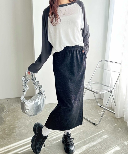 FIRST MOOD(ファーストムード)の「《FIRSTMOODコラボ》すっきり見え!ラメタイトロングスカート(スカート・レディース・グレー/ブラック・MEDIUM/LARGE/X-LARGE)」の6枚目の写真