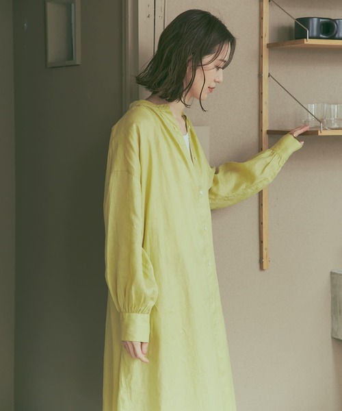 URBAN RESEARCH DOORS(アーバンリサーチドアーズ)の「リネンギャザーワンピース(ワンピース・レディース・ピンク/グリーン系その他/ネイビー・SMALL/MEDIUM)」の5枚目の写真