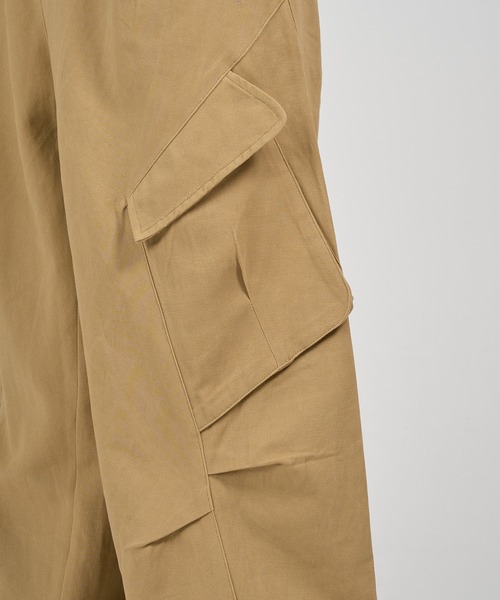 kutir（クティール）の「SUPER BUGGY CURVED CCARGO／スーパーバギーカーブカーゴパンツ（カーゴパンツ・メンズ・ブラック/ベージュ・LARGE/MEDIUM）」の19枚目の写真