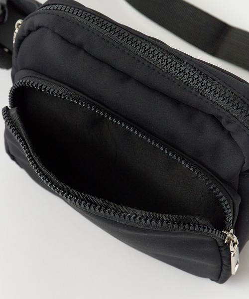 ROOPTOKYO（ループトウキョウ）の「2way ナイロンショルダーバッグ ボディバッグ 【6collar】（ボディバッグ/ウエストポーチ・メンズ・グレー/ブラック/ピンク/グリーン/ブラウン/ベージュ・FREE）」の14枚目の写真