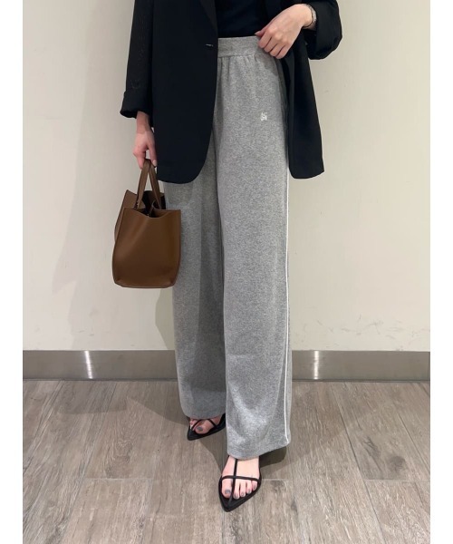 Mila Owen（ミラオーウェン）の「パイルドロストイージーパンツ（その他パンツ・レディース・グレー/ライム/ネイビー・0/1）」の2枚目の写真