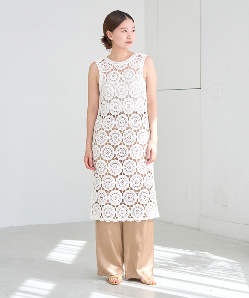 IENA（イエナ）の「コードエンブロイダリーワンピース（ワンピース・レディース・ブラック/ホワイト・FREE）」の22枚目の写真