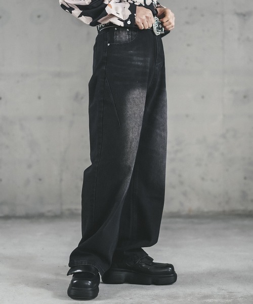 Shoowtime(ショウタイム)の「Vintage Wash Cut Line Denim Pants / ビンテージウォッシュカットラインデニムパンツ(デニムパンツ・メンズ・ブルー系/ブラック系・X-LARGE/LARGE/MEDIUM/SMALL)」の1枚目の写真