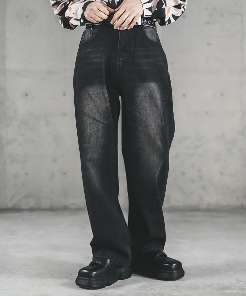 Shoowtime(ショウタイム)の「Vintage Wash Cut Line Denim Pants / ビンテージウォッシュカットラインデニムパンツ(デニムパンツ・メンズ・ブルー系/ブラック系・X-LARGE/LARGE/MEDIUM/SMALL)」の12枚目の写真