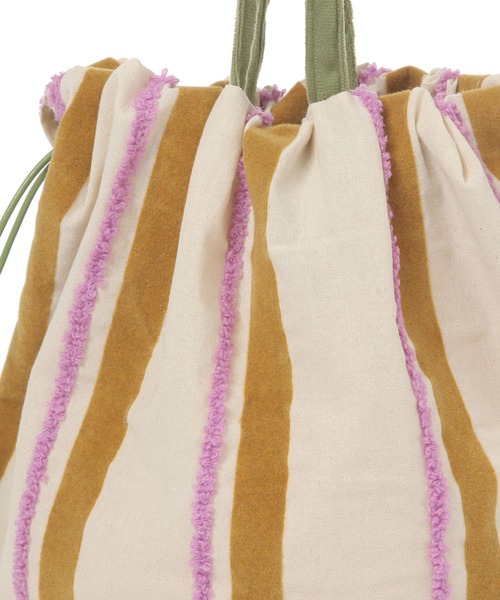 beej(ビージ)の「【beej(ビージ)】Emb String Bag(ハンドバッグ・レディース・マスタード/ピンク・FREE)」の3枚目の写真