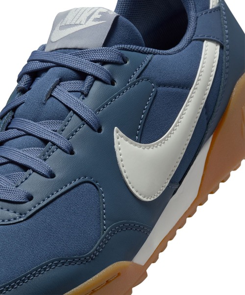 NIKE（ナイキ）の「NIKE/ナイキ レディース スニーカー カジュアル クラシック WS テラモンタ HQ1940-400（スニーカー・レディース・ブルー・24.5cm/23.5cm/25.0cm/24.0cm/23.0cm）」の7枚目の写真
