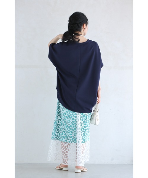 cawaii(カワイイ)の「おしり隠せるサイドタックトップス(Tシャツ/カットソー・レディース・ネイビー/ブルー・M/2L)」の13枚目の写真