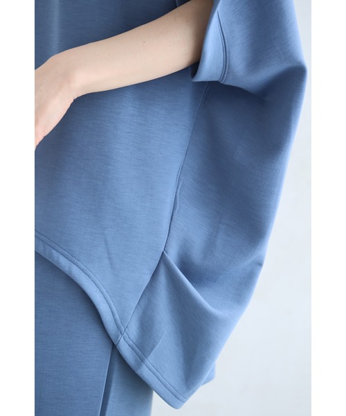 cawaii(カワイイ)の「おしり隠せるサイドタックトップス(Tシャツ/カットソー・レディース・ネイビー/ブルー・M/2L)」の17枚目の写真