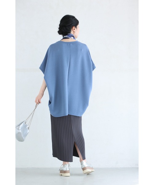 cawaii(カワイイ)の「おしり隠せるサイドタックトップス(Tシャツ/カットソー・レディース・ネイビー/ブルー・M/2L)」の18枚目の写真