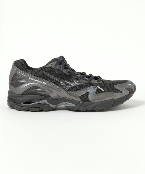 MIZUNO(ミズノ )の「【MIZUNO / ミズノ】WAVE RIDER 10(MEN)(スニーカー・メンズ・ブラック/ライトグレー・MEDIUM/LARGE)」の4枚目の写真