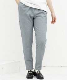  (Never) Acquiesce（ネバーアクイース）の「イージーケアテーパードパンツ（スウェットパンツ）」