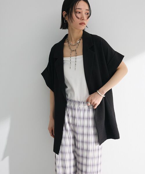 ELENCARE DUE(エレンカーレデュエ)の「・ELENCARE DUE ショートスリーブジャケット(その他アウター・レディース・ライトグレー/ブラック/アイボリー・FREE)」の4枚目の写真