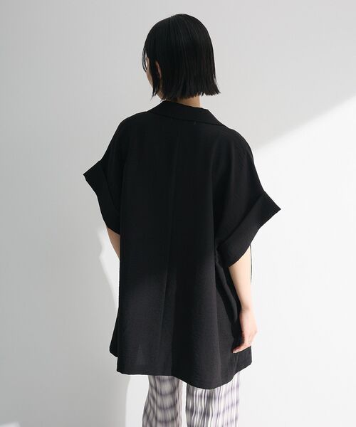 ELENCARE DUE(エレンカーレデュエ)の「・ELENCARE DUE ショートスリーブジャケット(その他アウター・レディース・ライトグレー/ブラック/アイボリー・FREE)」の11枚目の写真