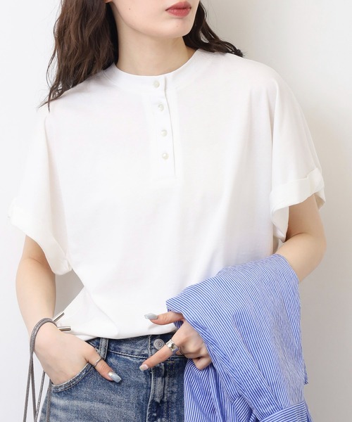 atONE(アットワン)の「2wayデザインボタンカットソー(Tシャツ/カットソー・レディース・チャコールグレー/ブラック/オフホワイト/グレイッシュベージュ・M)」の1枚目の写真