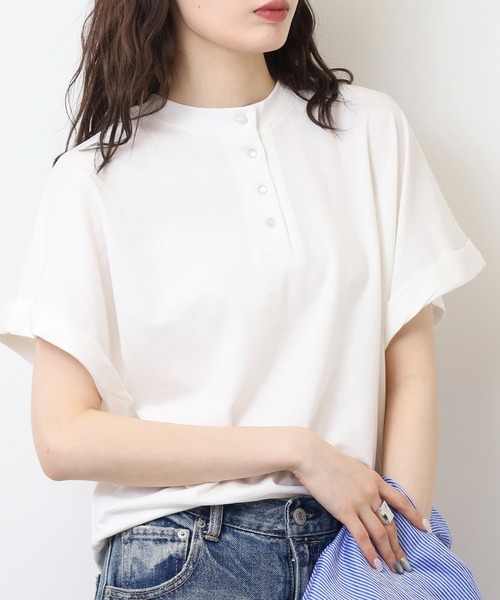 atONE(アットワン)の「2wayデザインボタンカットソー(Tシャツ/カットソー・レディース・チャコールグレー/ブラック/オフホワイト/グレイッシュベージュ・M)」の6枚目の写真