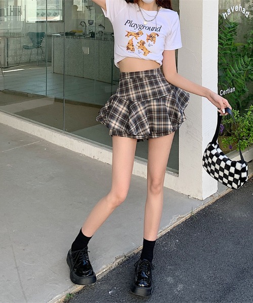 2ly2(トゥーリートゥー)の「レトロガーリー♪チェック柄フレアスカパン(その他パンツ・レディース・ブラック/ベージュ/ネイビー・F)」の14枚目の写真