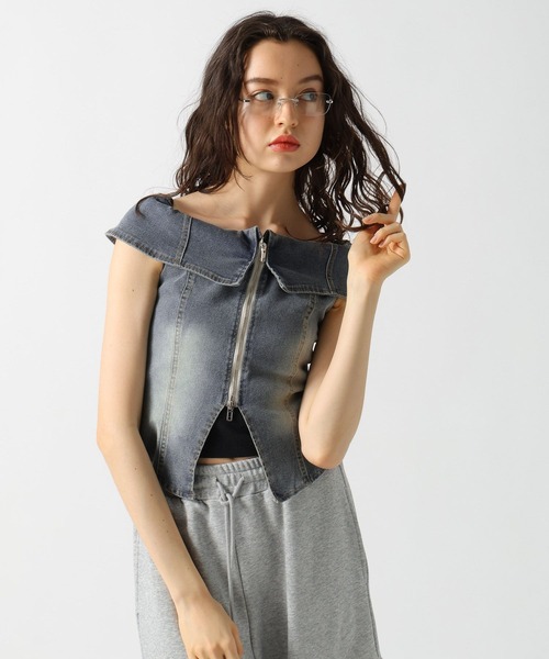 FOREVER 21（フォーエバー トゥエンティーワン）の「【2025SS】ノースリヴィンテージライクデニムブラウス（シャツ/ブラウス・レディース・ブルー/ブラック・SMALL/MEDIUM）」の6枚目の写真