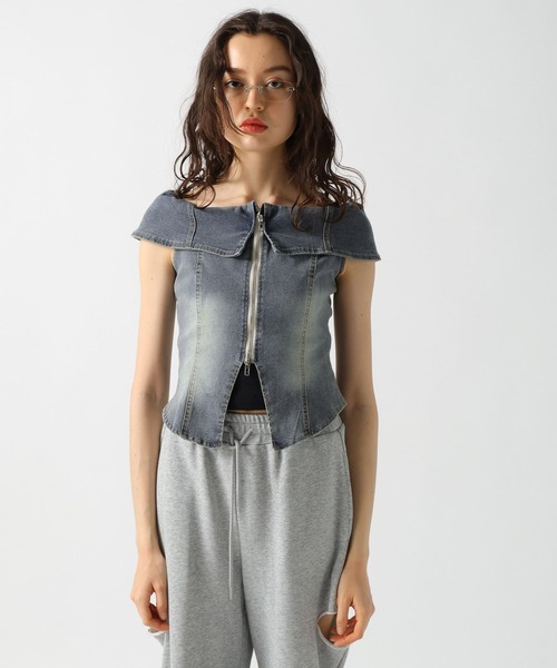 FOREVER 21（フォーエバー トゥエンティーワン）の「【2025SS】ノースリヴィンテージライクデニムブラウス（シャツ/ブラウス・レディース・ブルー/ブラック・SMALL/MEDIUM）」の11枚目の写真