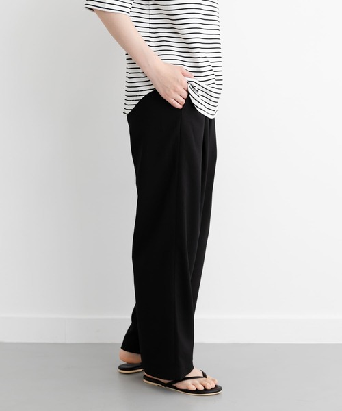 FORK&SPOON（フォークアンドスプーン）の「FORK&SPOON　ドライオックスイージーパンツ（その他パンツ・レディース・ベージュ/ブラック・1/2）」の6枚目の写真