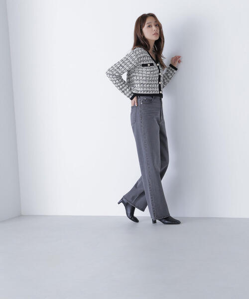 NATURAL BEAUTY BASIC（ナチュラルビューティーベーシック）の「◇【Oggi号・sweet12月号掲載】【ちょうど、いい服】私に“ちょうどいい”ワイドストレートデニム（デニムパンツ・レディース・ブルー系その他2/ブルー/グレー/ダークブルー/ブラック・SMALL/MEDIUM/X-SMALL/LARGE）」の7枚目の写真