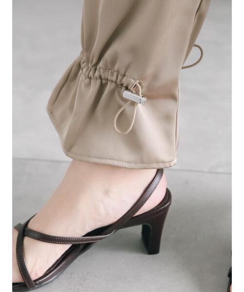 Te chichi（テチチ）の「サテンドロストヘムパンツ（その他パンツ・レディース・カーキ/モカ・F）」の15枚目の写真