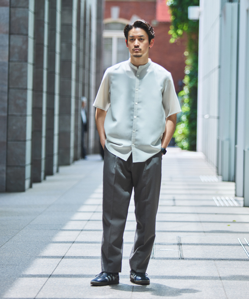 EDIFICE（エディフィス）の「"接触冷感＆吸水速乾" EVALET メッシュ バンドカラー シャツ（シャツ/ブラウス・メンズ・ベージュ/ネイビー/ホワイト系その他/グレー・SMALL/MEDIUM/LARGE）」の5枚目の写真