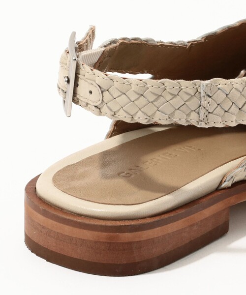 GALERIE VIE（ギャルリー ヴィー）の「GALERIE VIE DE メッシュクロス サンダル（サンダル・レディース・ライトベージュ/ブラック・37/36/38）」の8枚目の写真