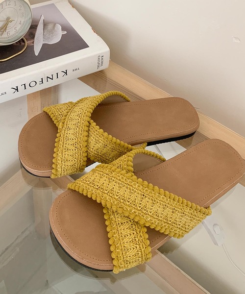 shoes365(シューズスリーシックスファイヴ)の「クロス編みデザインサンダル (SS)(サンダル・レディース・グリーン/オフホワイト/イエロー/ブルー/ブラウン・22.5cm/23.5cm/24.5cm/23.0cm/24.0cm/25.0cm)」の3枚目の写真