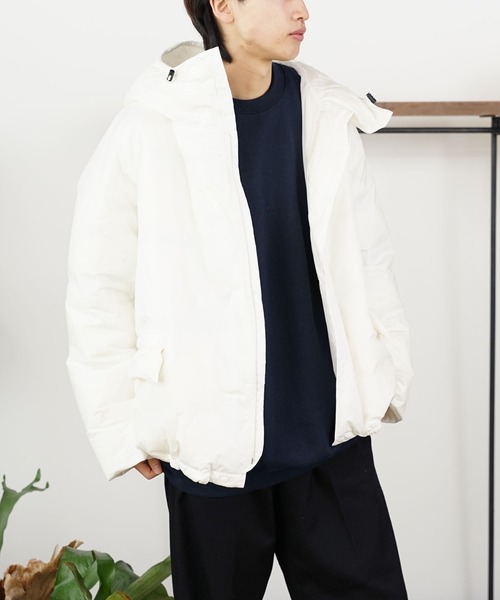 REMI RELIEF（レミレリーフ）の「REMI RELIEF/レミレリーフ 超軽量ナイロンアウトドアダウンJKTフーディ ヘビーアウター（ダウンジャケット/コート・レディース・ホワイト・XL）」の3枚目の写真