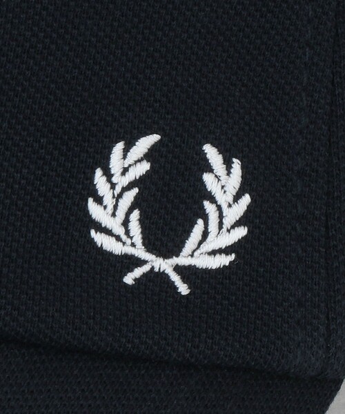 FRED PERRY(フレッドペリー)の「<FRED PERRY>カノコ ロゴ キャップ(キャップ・メンズ・ネイビー/ブラック/ナチュラル・FREE)」の16枚目の写真