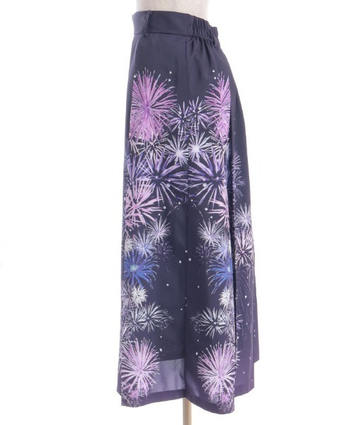 axes femme（アクシーズファム）の「花火柄タックスカート（スカート・レディース・パープル/ブラック・FREE）」の15枚目の写真