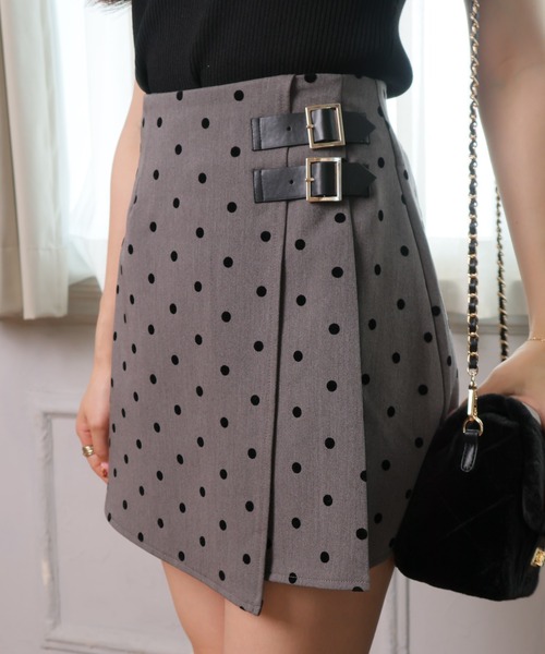 LIPSERVICE（リップサービス）の「ダブルベルトラッププリーツスカート（スカート・レディース・ブラック/グレー/ブラウン・S/M）」の22枚目の写真