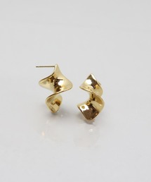 金属アレルギー対応「ieLS」ステンレス　ニュアンスウェーブピアス