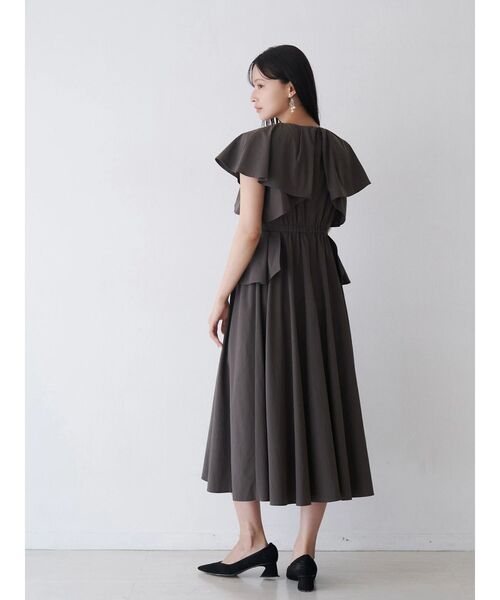 TONAL（トーナル）の「フリルペプラムワンピース（ワンピース・レディース・ライトブルー/レッド/ブラウン・MEDIUM）」の16枚目の写真