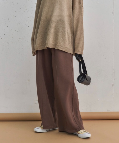 Doux archives（ドゥアルシーヴ）の「ピグメントセンターシームワイドパンツ（スウェットパンツ・レディース・ブラウン/グレイッシュベージュ/チャコールグレー・38）」の21枚目の写真
