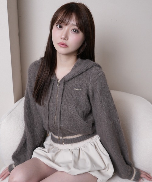 フェザーニットパーカー