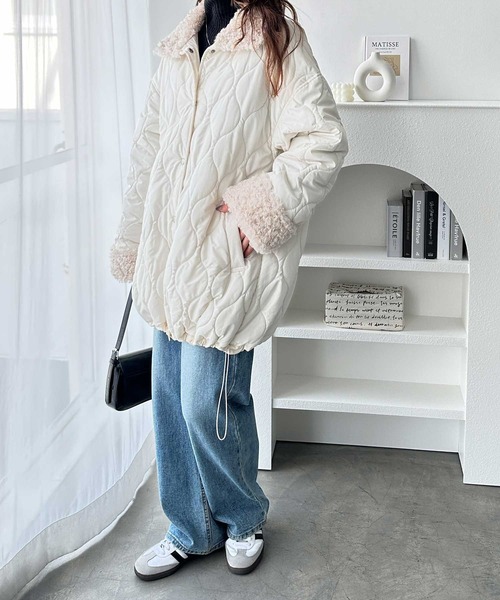 GeeRA（ジーラ）の「衿ボアキルティングミドル丈バルーンジャケット（ブルゾン・レディース・アイボリー/ブラック・MEDIUM/LARGE）」の9枚目の写真