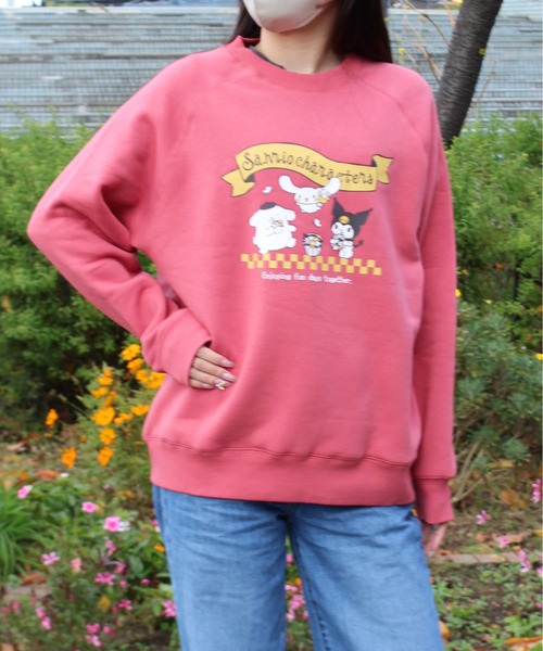 sanrio(サンリオ)の「【SANRIO/サンリオ】キャラクタープリント裏シャギースウェット(スウェット・レディース・レッド/ライトグリーン/ネイビー/オートミール・LARGE/MEDIUM)」の8枚目の写真