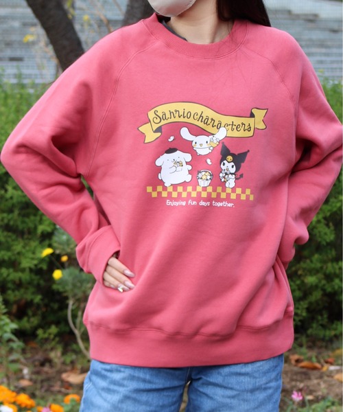 sanrio(サンリオ)の「【SANRIO/サンリオ】キャラクタープリント裏シャギースウェット(スウェット・レディース・レッド/ライトグリーン/ネイビー/オートミール・LARGE/MEDIUM)」の6枚目の写真