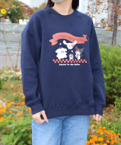 sanrio(サンリオ)の「【SANRIO/サンリオ】キャラクタープリント裏シャギースウェット(スウェット・レディース・レッド/ライトグリーン/ネイビー/オートミール・LARGE/MEDIUM)」の9枚目の写真