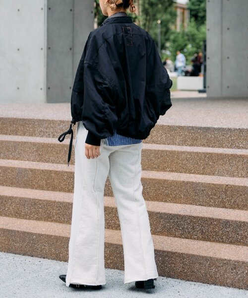 etsinta（エシンタ）の「etsintaリメイクフレアパンツ（スウェットパンツ・レディース・ブラック/オフホワイト/レッド/ブルー・ONE SIZE）」の13枚目の写真