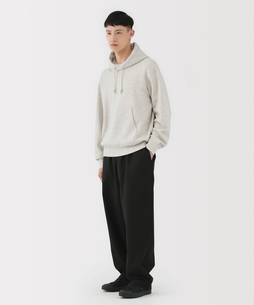 MUJI Labo(ムジラボ)の「〔MUJI Labo〕紳士 昔ながらの製法で編み立てたスウェットパーカ(パーカー・メンズ・ブラック/ダークネイビー/オートミール・M/L/XL)」の2枚目の写真